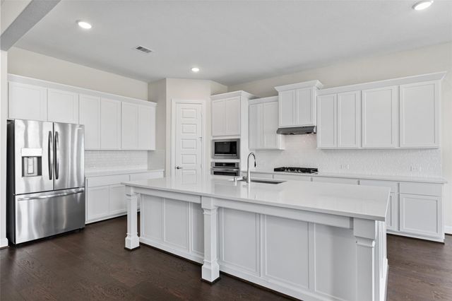 327 Blue River Trail, Rosenberg, TX 77471