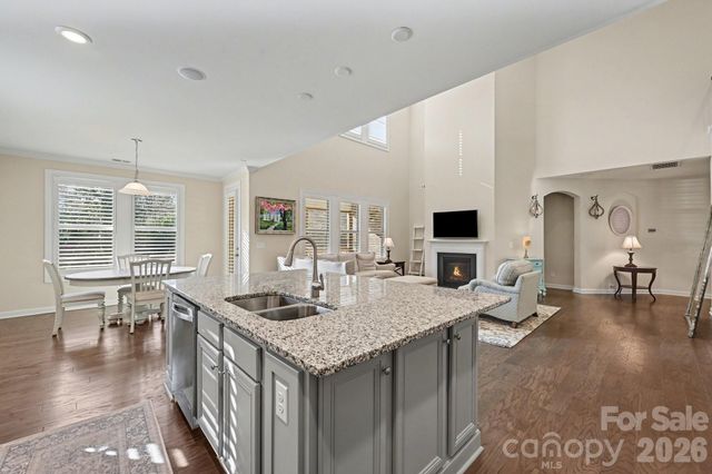 127 Smithfield Drive, Charlotte, NC 28270