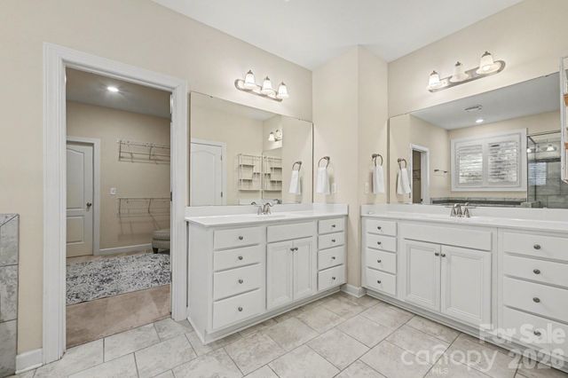 127 Smithfield Drive, Charlotte, NC 28270