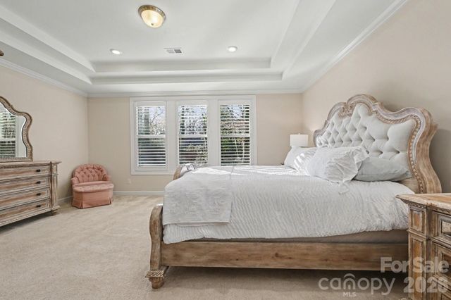 127 Smithfield Drive, Charlotte, NC 28270