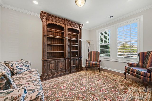 127 Smithfield Drive, Charlotte, NC 28270