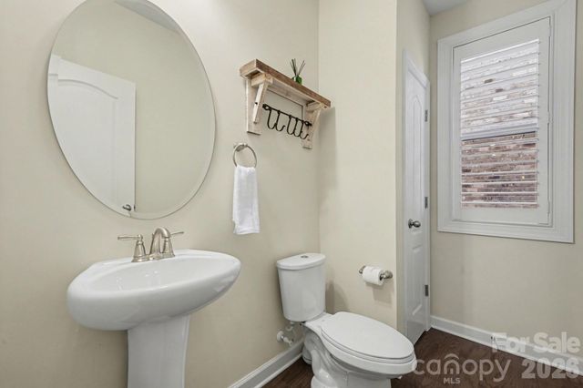 127 Smithfield Drive, Charlotte, NC 28270