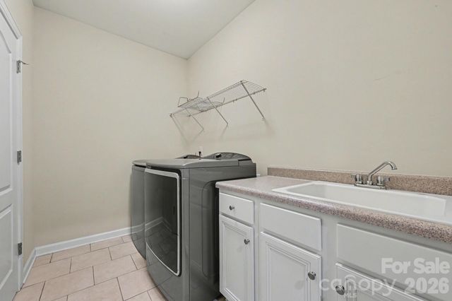 127 Smithfield Drive, Charlotte, NC 28270