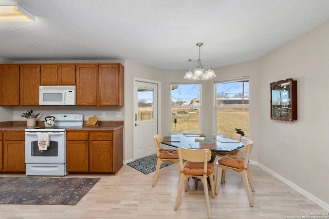 15015 Becker Bend, San Antonio, TX 78253