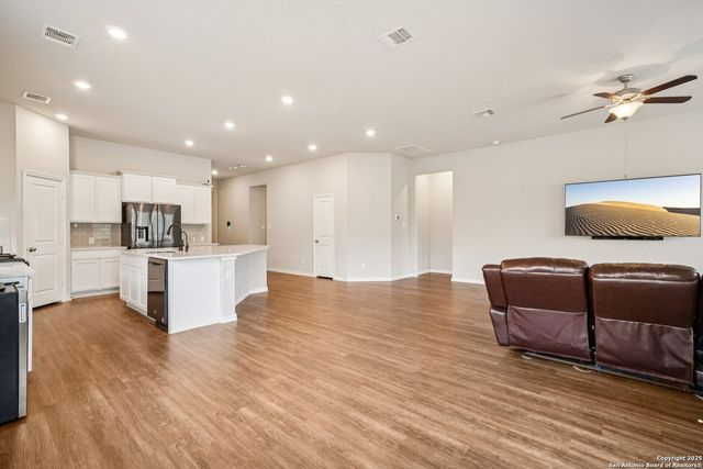 15039 Stagehand Dr, San Antonio, TX 78245