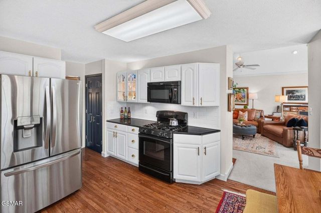 232 Battlefield Drive, Dandridge, TN 37725