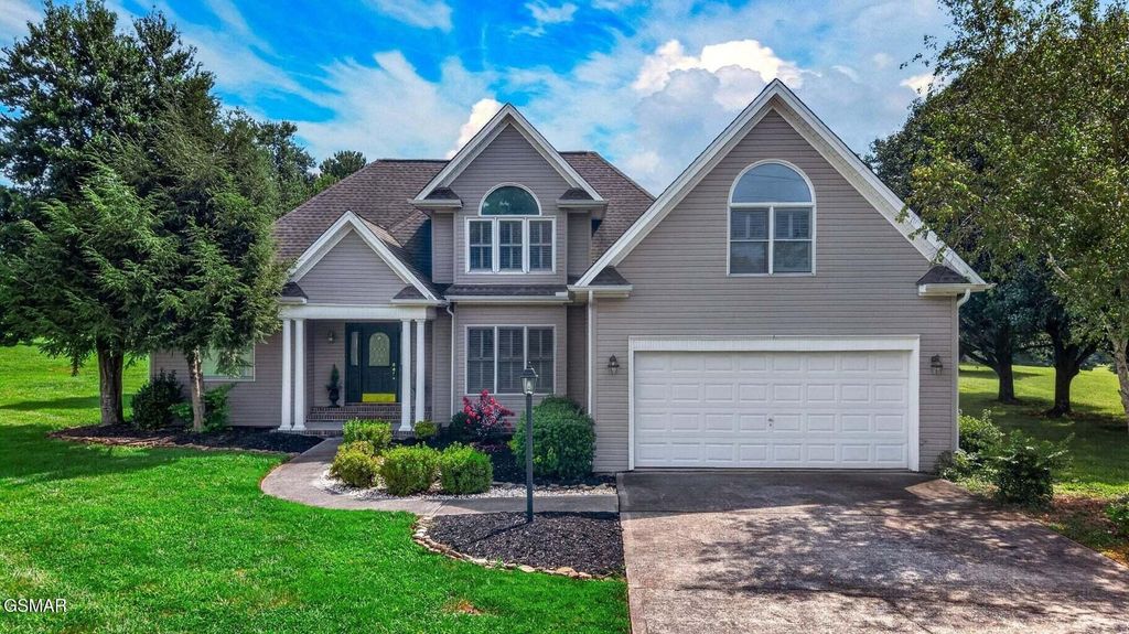 232 Battlefield Drive, Dandridge, TN 37725