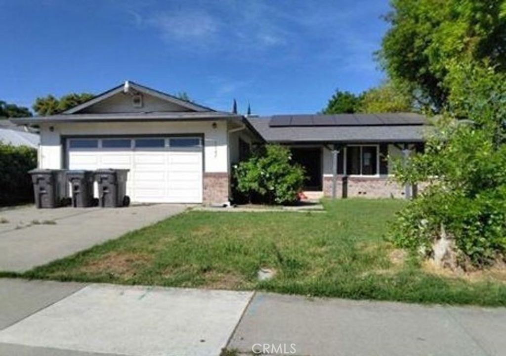 Image 1 of property listing at 7143 Shoreham, Stockton, CA 95207