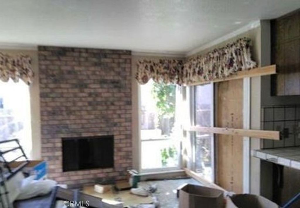 Image 3 of property listing at 7143 Shoreham, Stockton, CA 95207