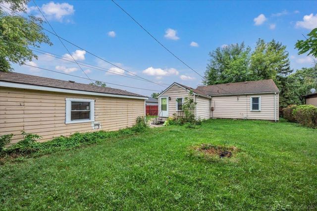 20833 Woodward Drive, Clinton Township, MI 48035