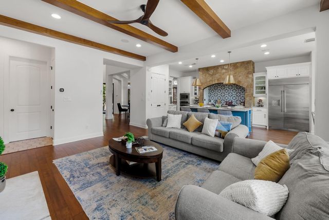 1932 Wimberly LN, Austin, TX 78735