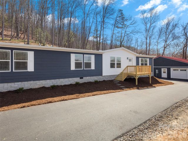 502 & 512 Hutch Mountain Road, Fletcher, NC 28732