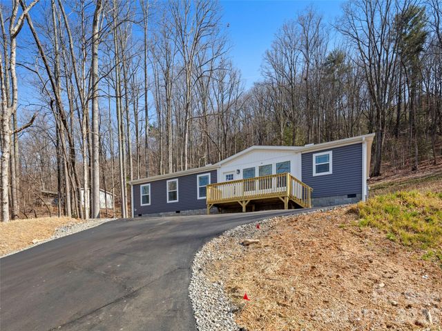 502 & 512 Hutch Mountain Road, Fletcher, NC 28732