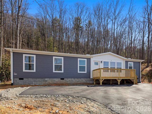 502 & 512 Hutch Mountain Road, Fletcher, NC 28732