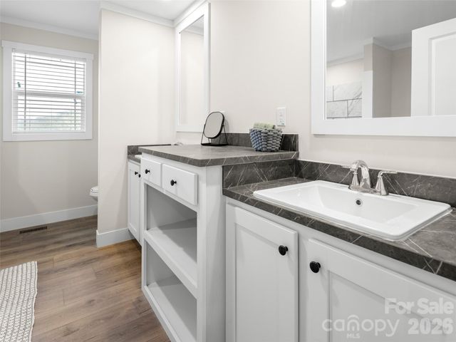 502 & 512 Hutch Mountain Road, Fletcher, NC 28732