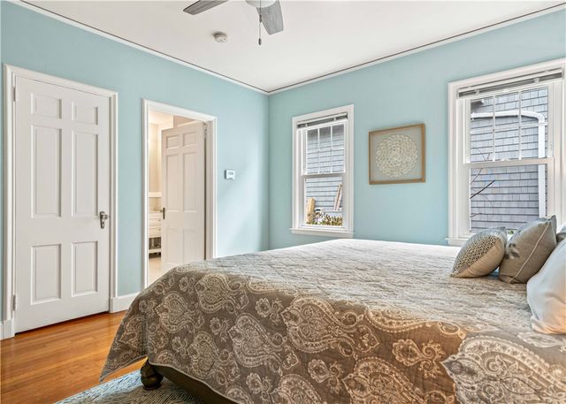 112 Esplanade, Middletown, RI 02842