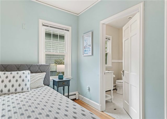 112 Esplanade, Middletown, RI 02842