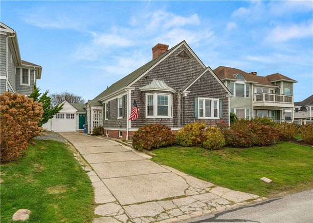 112 Esplanade, Middletown, RI 02842
