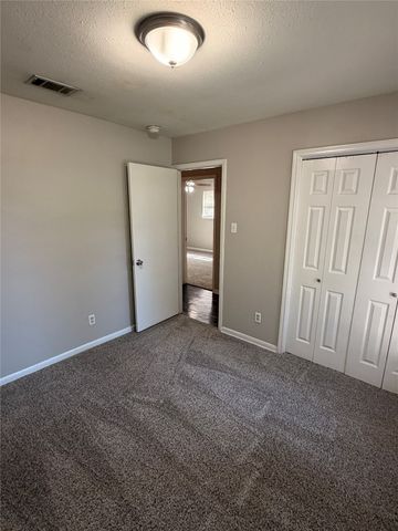 7425 Van Natta Lane, Fort Worth, TX 76112