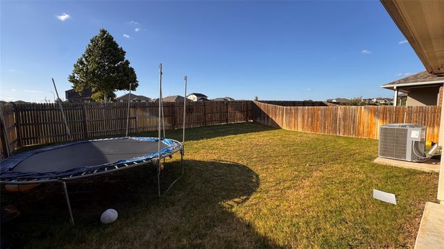 201 Finley Rae DR, Georgetown, TX 78626