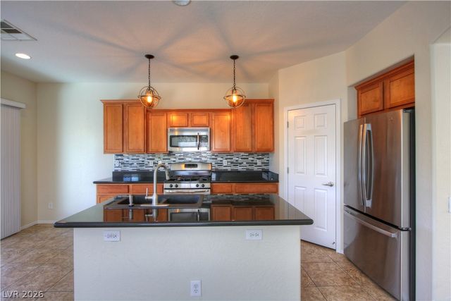 9033 Castledowns Street, Las Vegas, NV 89148