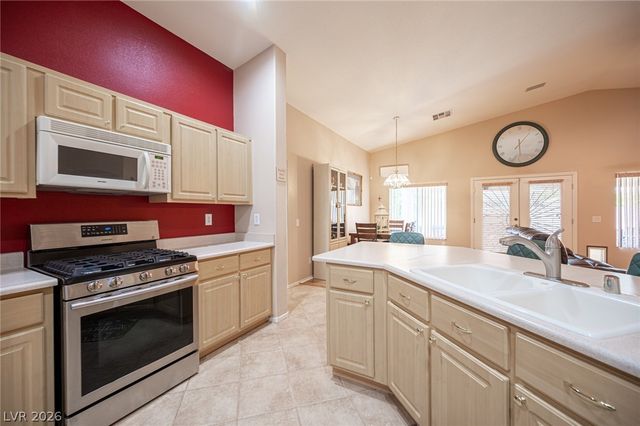7012 Wild Wave Drive, Las Vegas, NV 89131