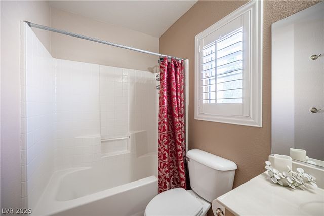 7012 Wild Wave Drive, Las Vegas, NV 89131