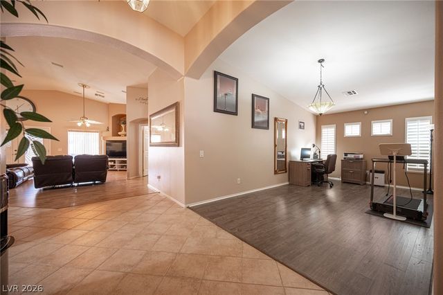 7012 Wild Wave Drive, Las Vegas, NV 89131