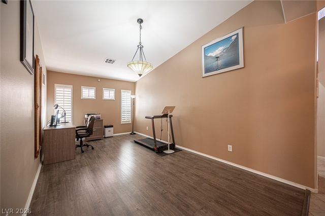 7012 Wild Wave Drive, Las Vegas, NV 89131
