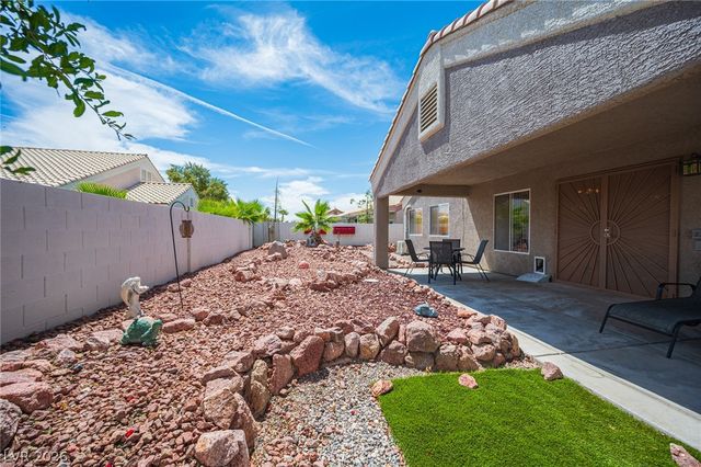 7012 Wild Wave Drive, Las Vegas, NV 89131