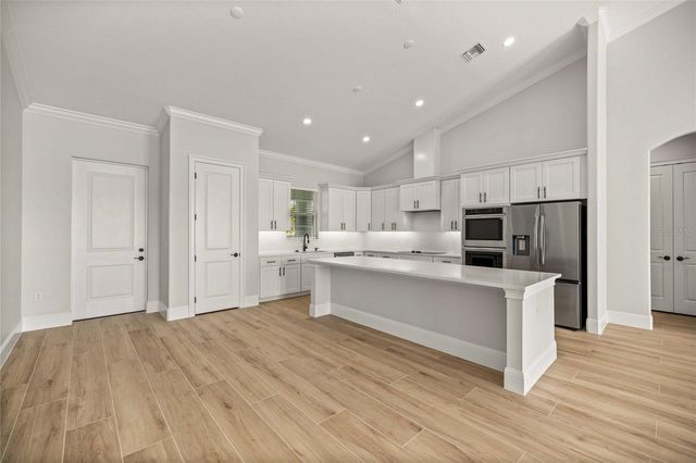 2091 NW 79TH LOOP, Ocala, FL 34475