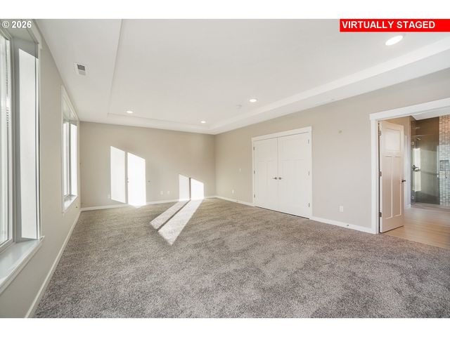 10300 Se COMPASS COURSE St 354, Happy Valley, OR 97086