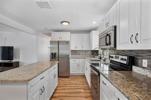 1308 GILLIAM DRIVE, Auburndale, FL 33823