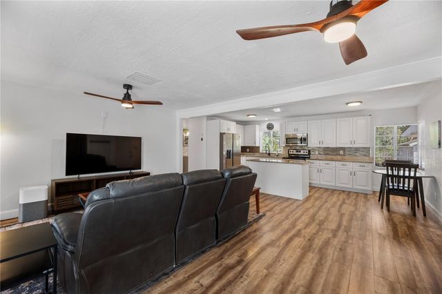 1308 GILLIAM DRIVE, Auburndale, FL 33823