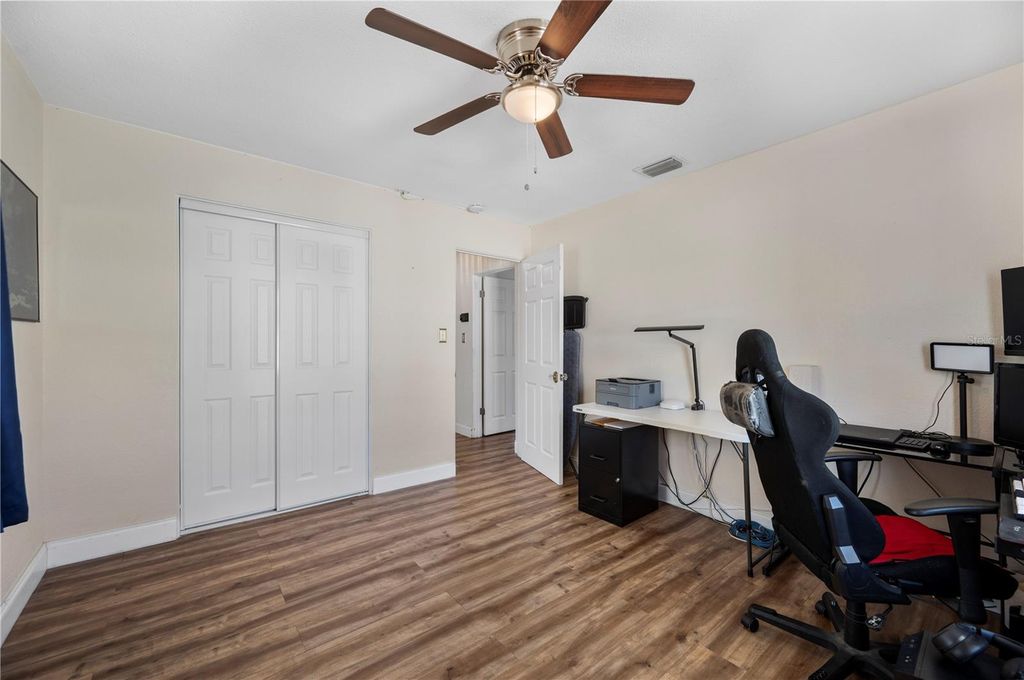 Image 24 of property listing at 1308 GILLIAM DRIVE, Auburndale, FL 33823