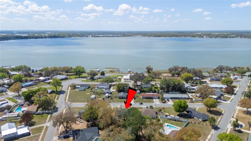 Image 41 of property listing at 1308 GILLIAM DRIVE, Auburndale, FL 33823