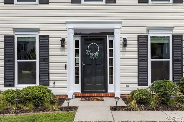 1716 First Colonial Ct, Richmond, VA 23231