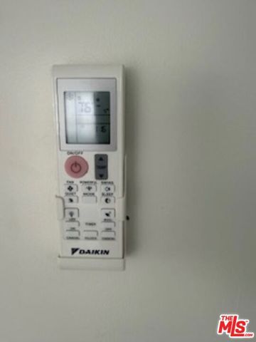 1241 E 80th Street, Los Angeles, CA 90001