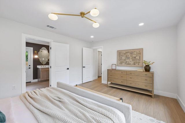 11809 Charing Cross RD, Austin, TX 78759