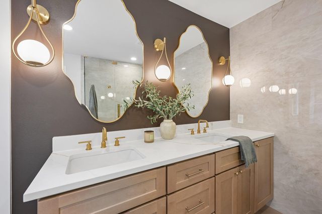 11809 Charing Cross RD, Austin, TX 78759