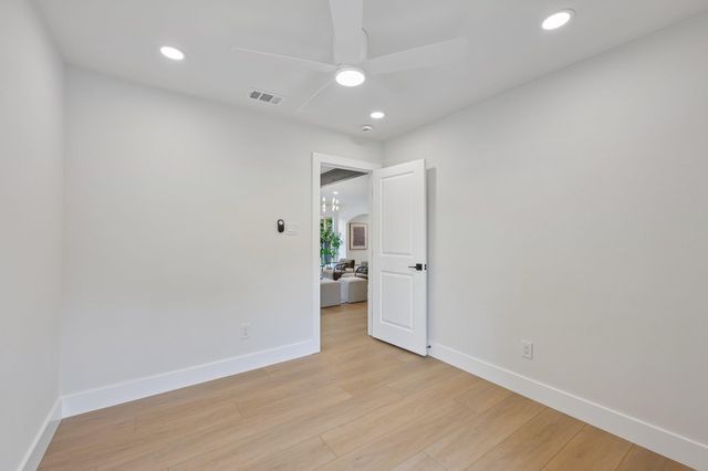 11809 Charing Cross RD, Austin, TX 78759