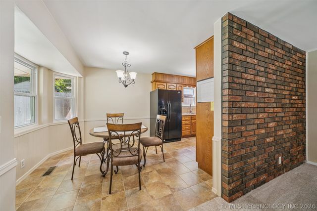 5732 E 64th Street, Tulsa, OK 74136