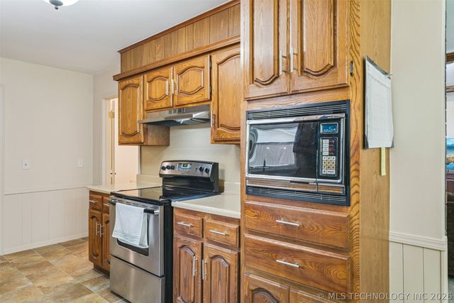 5732 E 64th Street, Tulsa, OK 74136