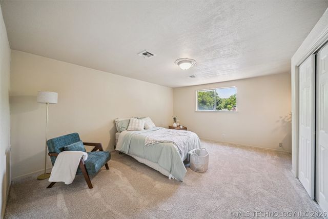 5732 E 64th Street, Tulsa, OK 74136