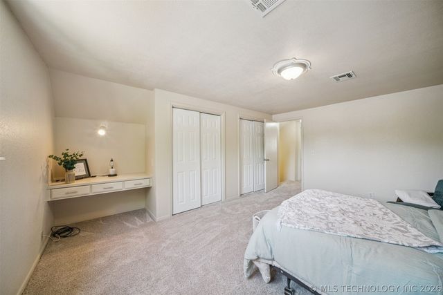 5732 E 64th Street, Tulsa, OK 74136