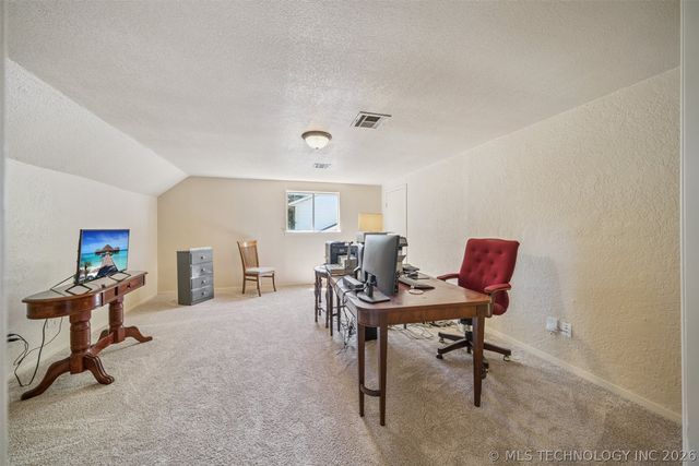 5732 E 64th Street, Tulsa, OK 74136