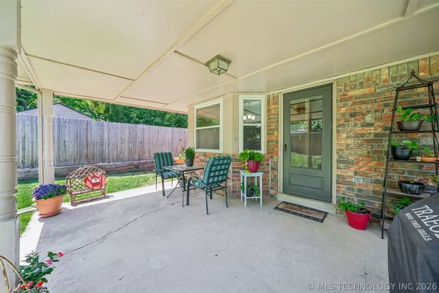 5732 E 64th Street, Tulsa, OK 74136
