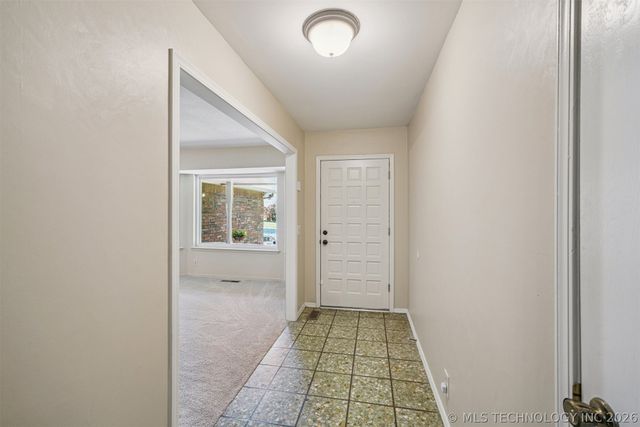 5732 E 64th Street, Tulsa, OK 74136