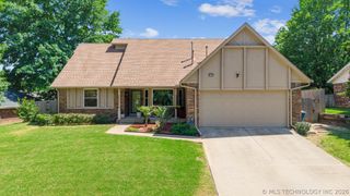 5732 E 64th Street, Tulsa, OK 74136