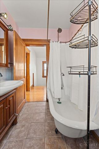 3114 Murdock Avenue, Cincinnati, OH 45205